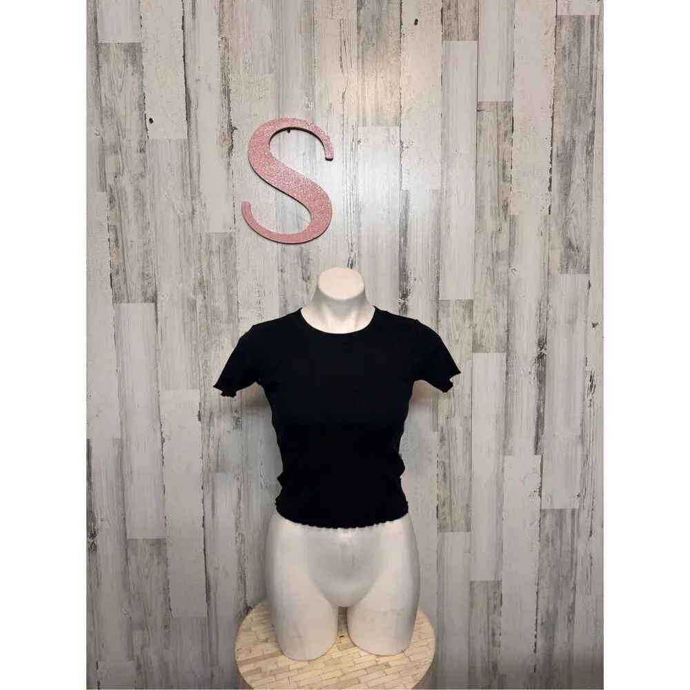 Forever 21 blouse size small